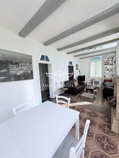 Image No.7-4 Bed House for sale