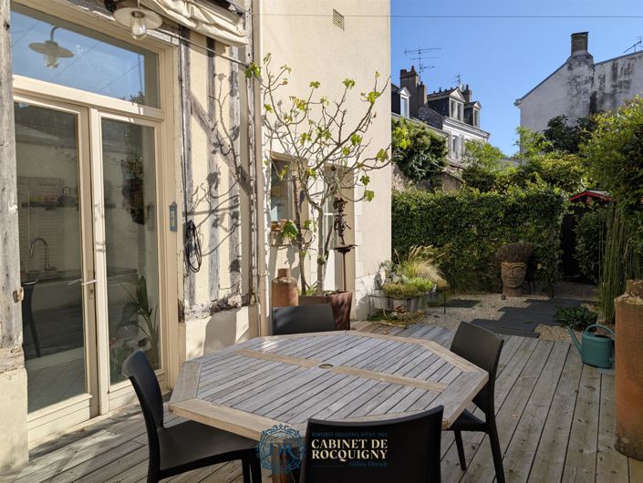 Image No.4-7 Bed House for sale