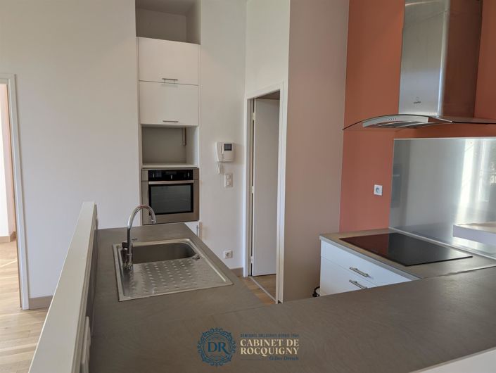 Image No.23-3 Bed Apartment for sale