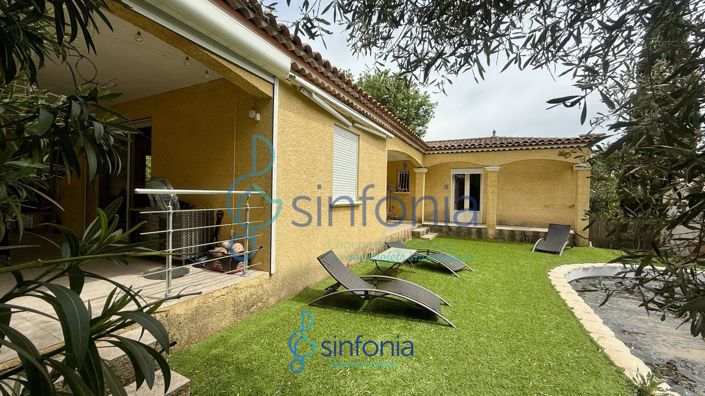 Image No.2-4 Bed House for sale