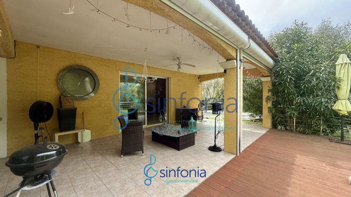 Image No.3-4 Bed House for sale