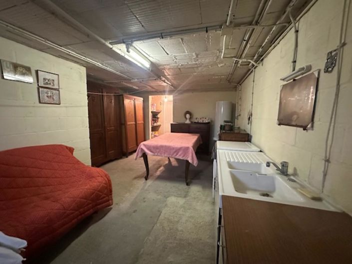 Image No.14-2 Bed House for sale