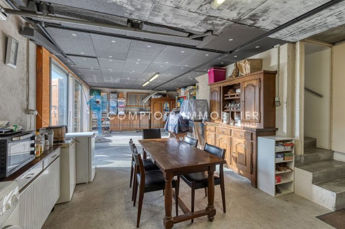 Image No.5-4 Bed House for sale