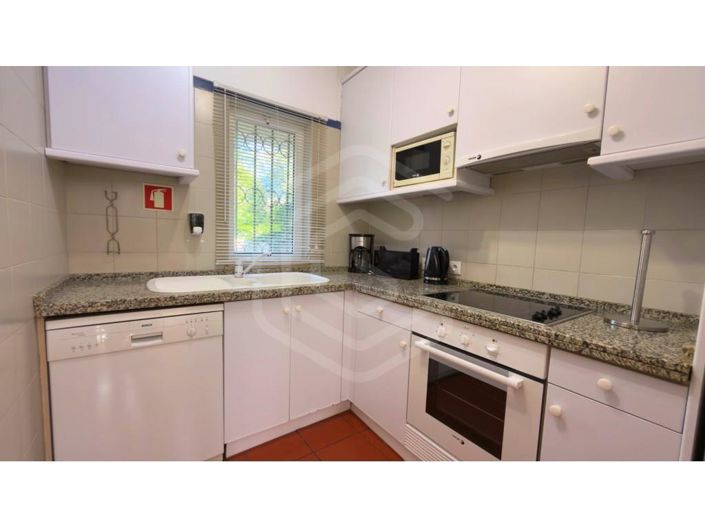 Image No.11-2 Bed House for sale