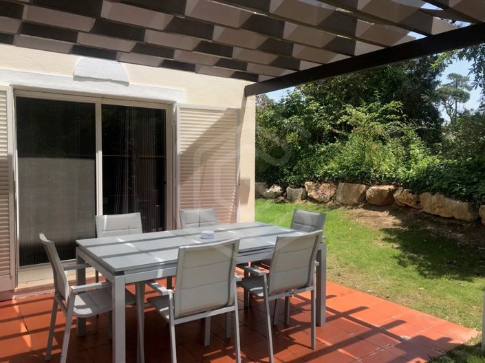Image No.11-2 Bed House for sale