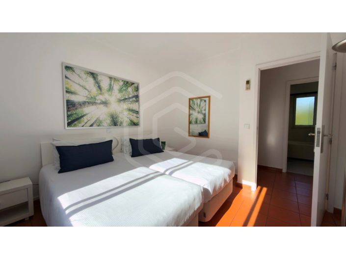 Image No.14-2 Bed House for sale