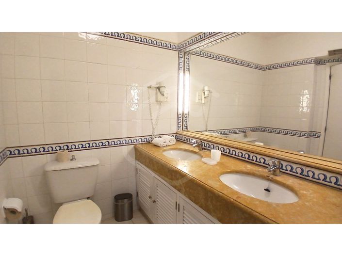 Image No.24-2 Bed House for sale