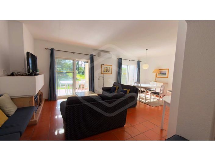 Image No.4-2 Bed House for sale