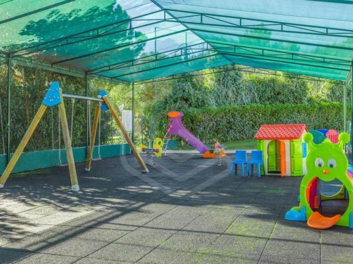 Image No.41-2 Bed House for sale