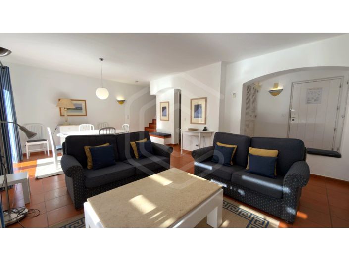 Image No.5-2 Bed House for sale