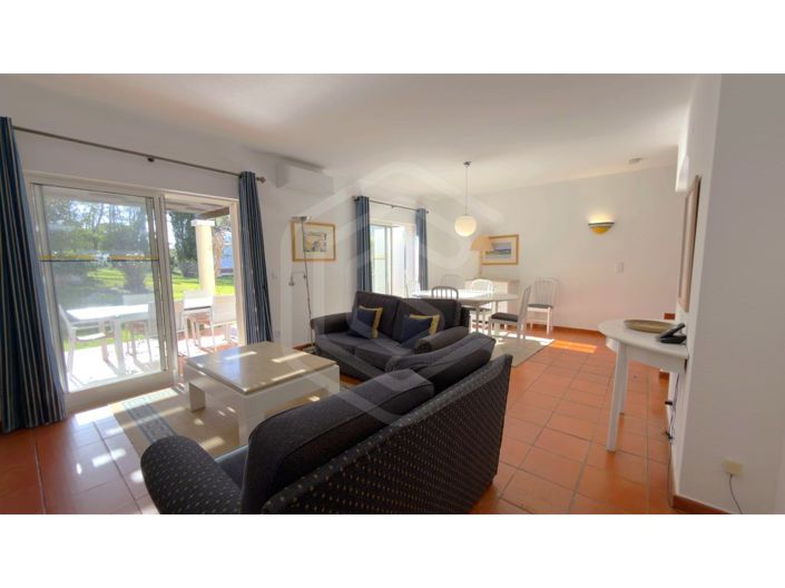 Image No.6-2 Bed House for sale