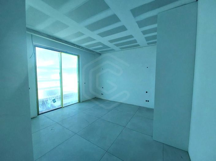 Image No.25-3 Bed Apartment for sale