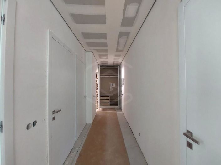 Image No.28-3 Bed Apartment for sale