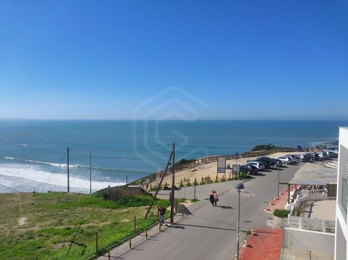 Image No.30-3 Bed Apartment for sale