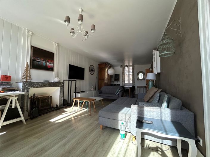 Image No.6-5 Bed House for sale