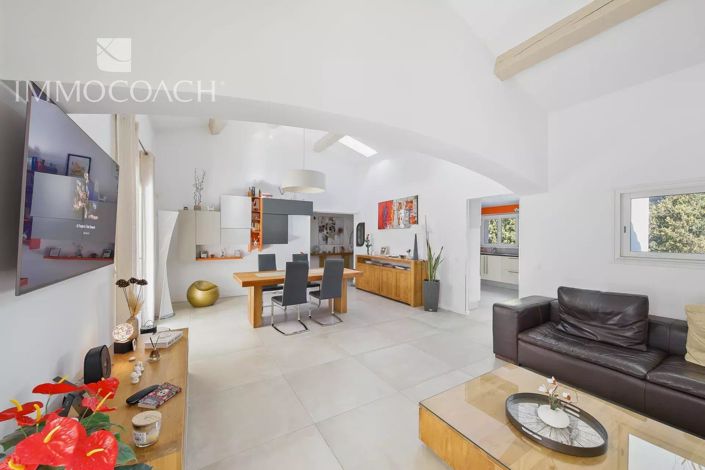 Image No.13-3 Bed House for sale