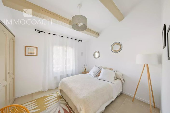 Image No.9-3 Bed House for sale