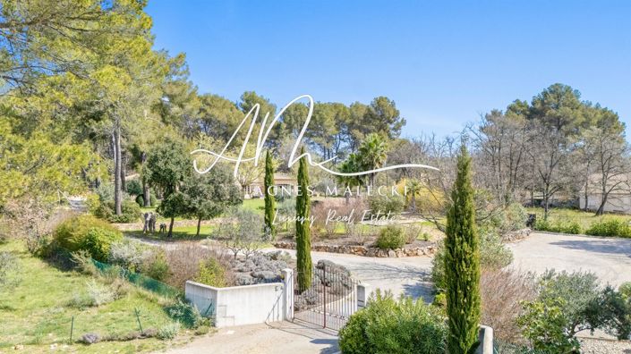 Image No.4-4 Bed House for sale