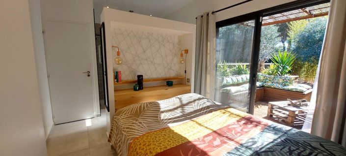 Image No.12-3 Bed House for sale