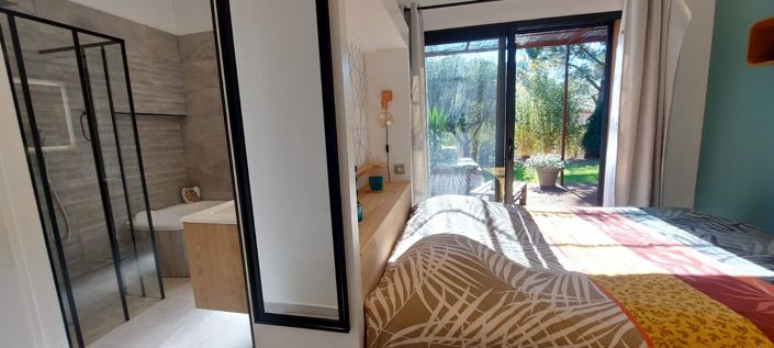 Image No.13-3 Bed House for sale