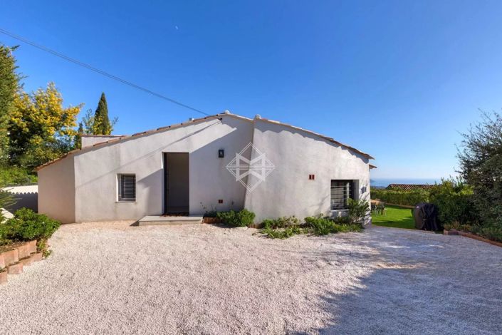 Image No.14-3 Bed House for sale