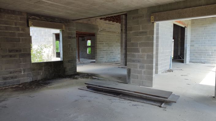 Image No.8-House for sale