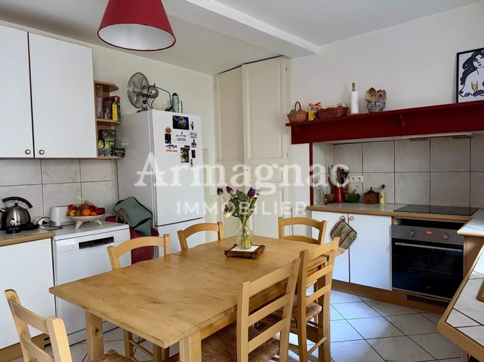 Image No.5-4 Bed House for sale