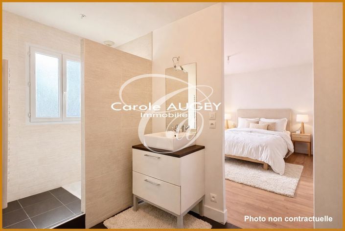 Image No.15-4 Bed House for sale