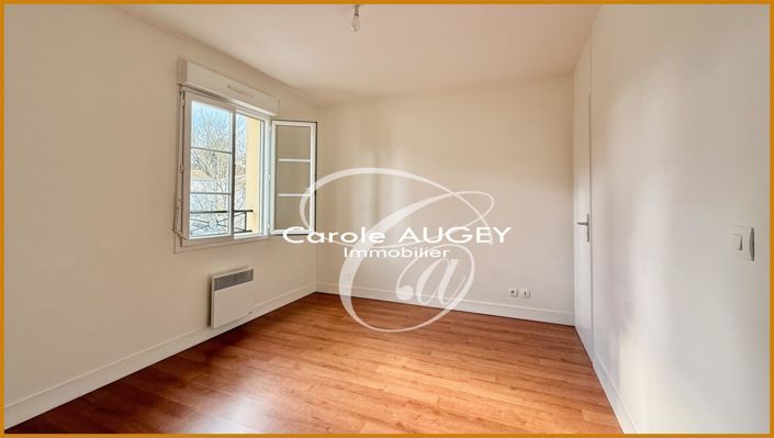 Image No.16-4 Bed House for sale