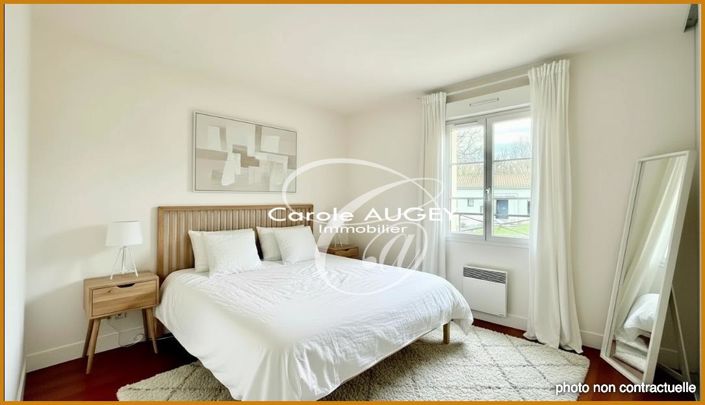 Image No.23-4 Bed House for sale