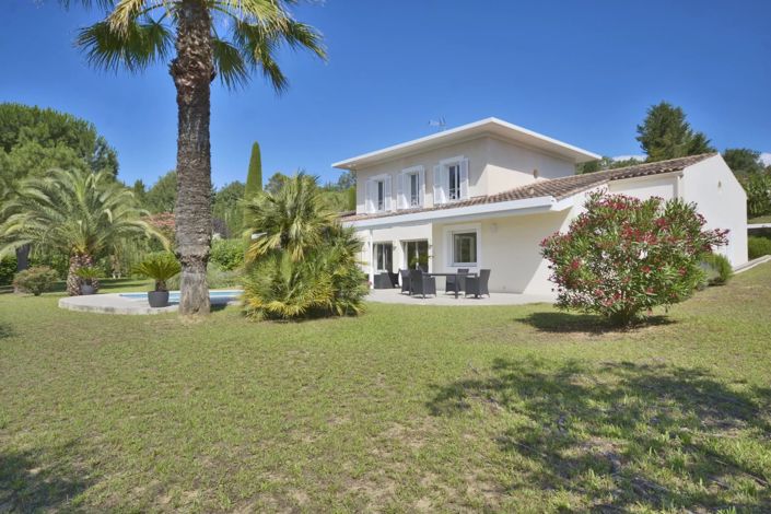 Image No.6-5 Bed House for sale