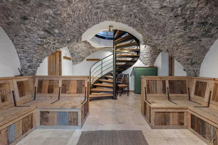 Image No.13-5 Bed House for sale