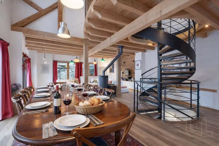 Image No.4-5 Bed House for sale