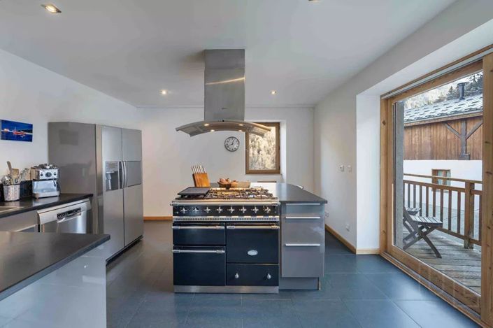 Image No.5-5 Bed House for sale