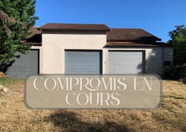 1 - Sauveterre-de-Guyenne, Property