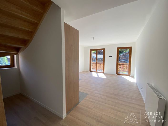 Image No.10-3 Bed Apartment for sale