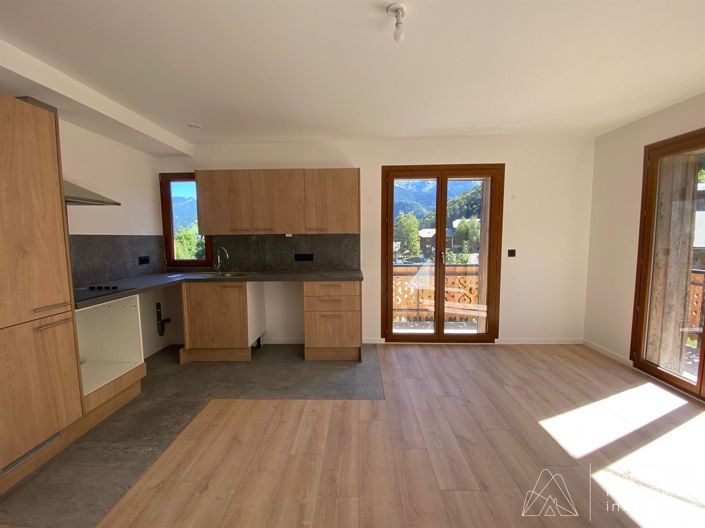 Image No.11-3 Bed Apartment for sale