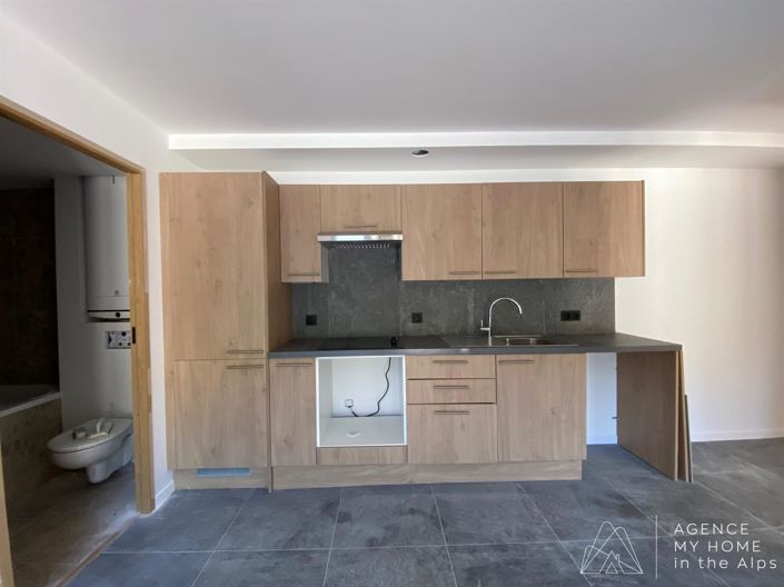 Image No.4-2 Bed Apartment for sale