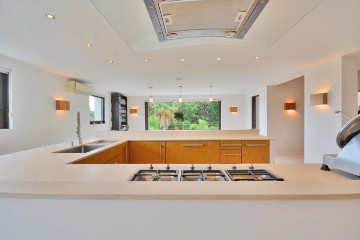 Image No.21-5 Bed House for sale