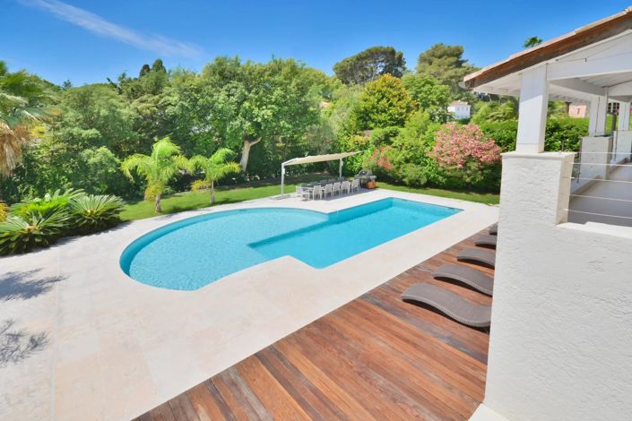 Image No.5-5 Bed House for sale