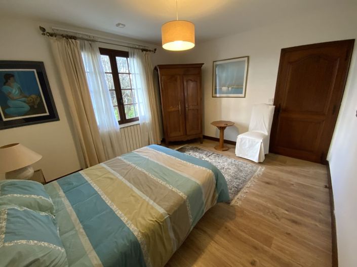 Image No.13-3 Bed House for sale