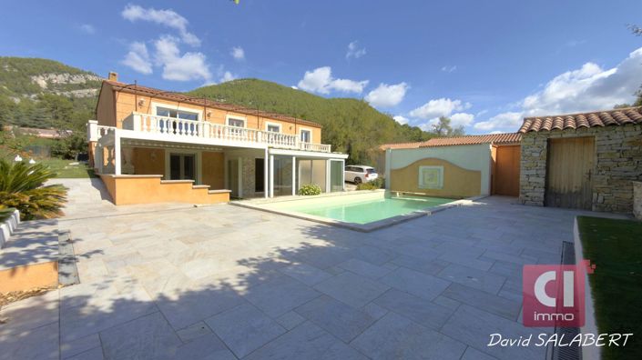 Image No.3-5 Bed House for sale