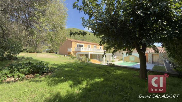 Image No.4-5 Bed House for sale