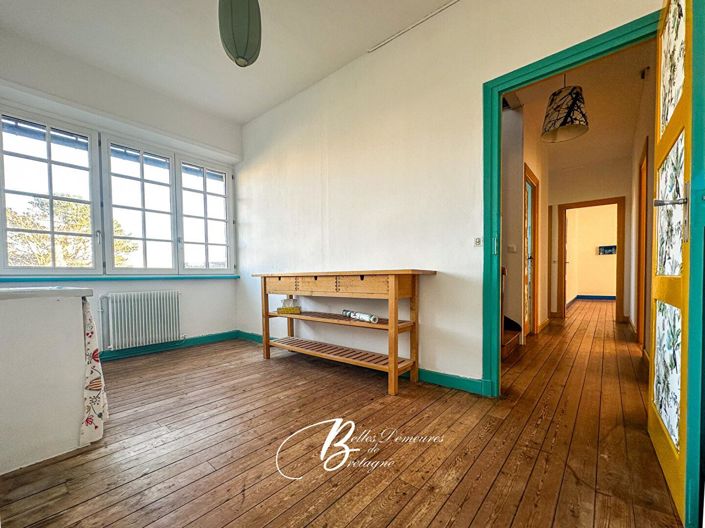 Image No.10-5 Bed House for sale