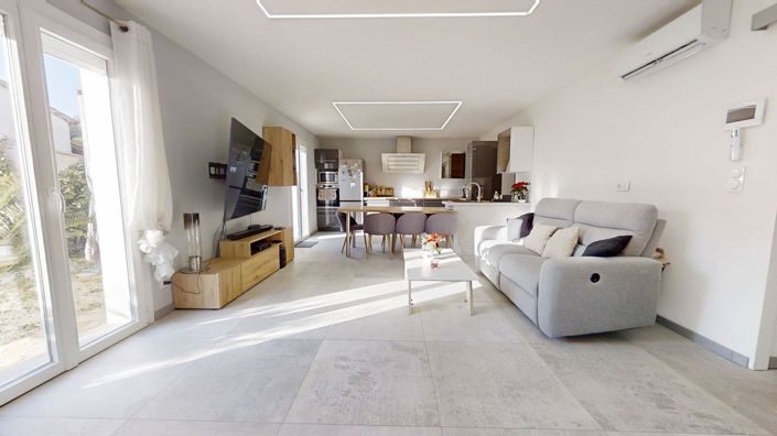 Image No.2-3 Bed House for sale