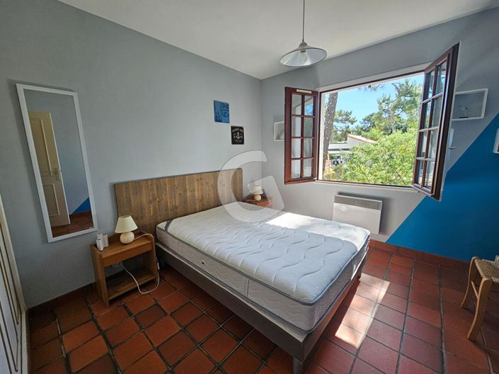 Image No.7-2 Bed House for sale