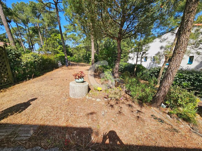 Image No.9-2 Bed House for sale