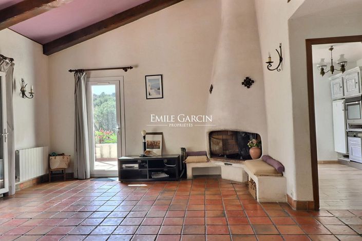 Image No.5-4 Bed House for sale