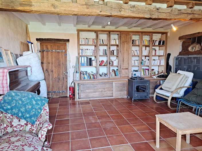 Image No.14-7 Bed House for sale