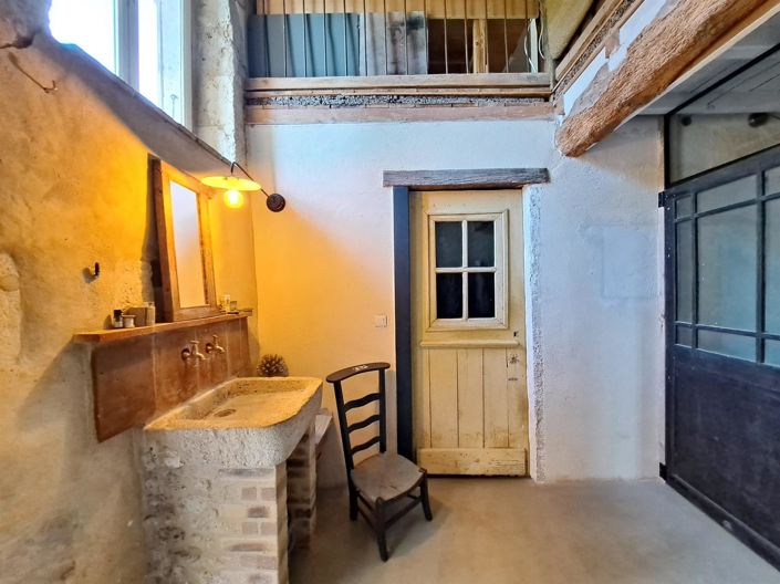 Image No.19-7 Bed House for sale